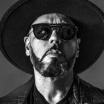 Roger Sanchez lança nova versão de “Again”