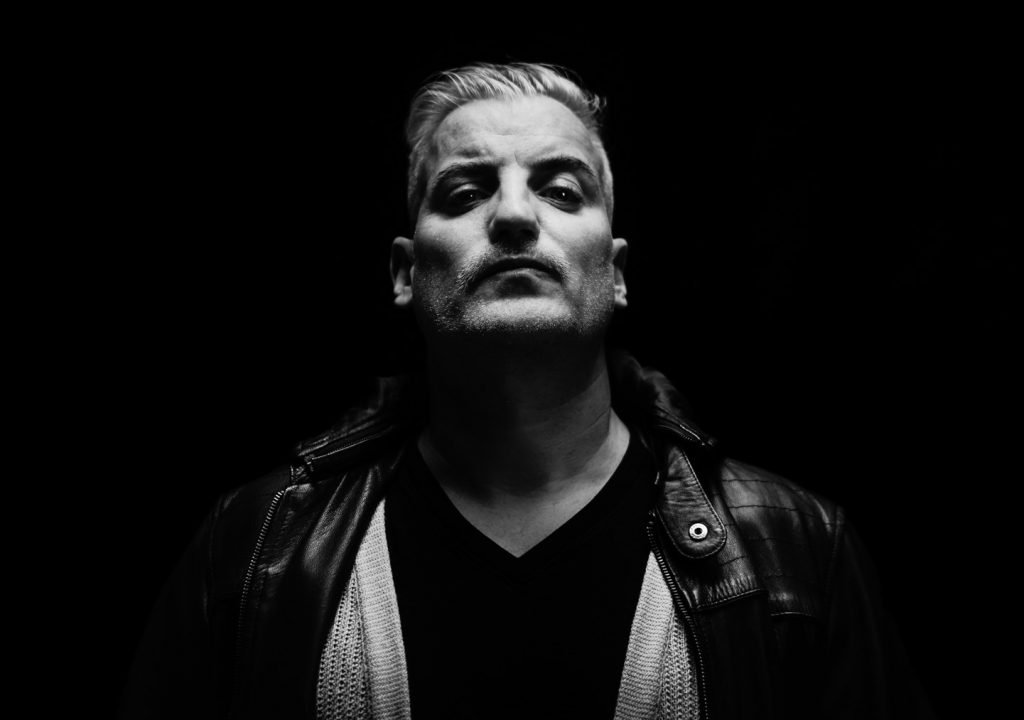 John Creamer: a essência deep, dark & groovy!